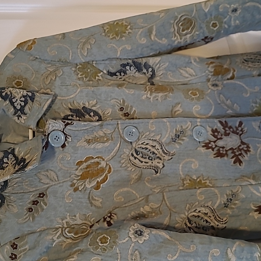 Danier Embroidered Floral Coat - Picture 2 of 6